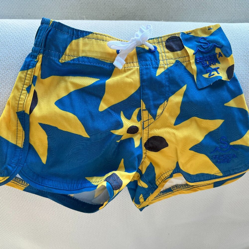 Seaesta Surf Boys Boardshorts – Scallop Retro Flare in Sun Daze Yellow